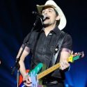 See Brad Paisley Honor Chuck Berry With Blistering ‘Johnny B. Goode’